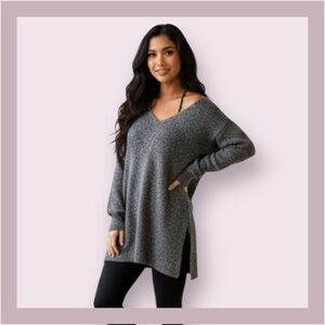 Athleta Switchback V-Neck Marled Merino Wool Blend Sweater